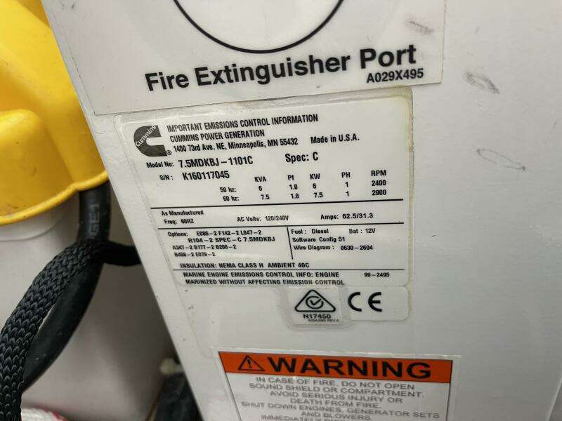 2018 Beneteau Swift Trawler 35- Flybridge