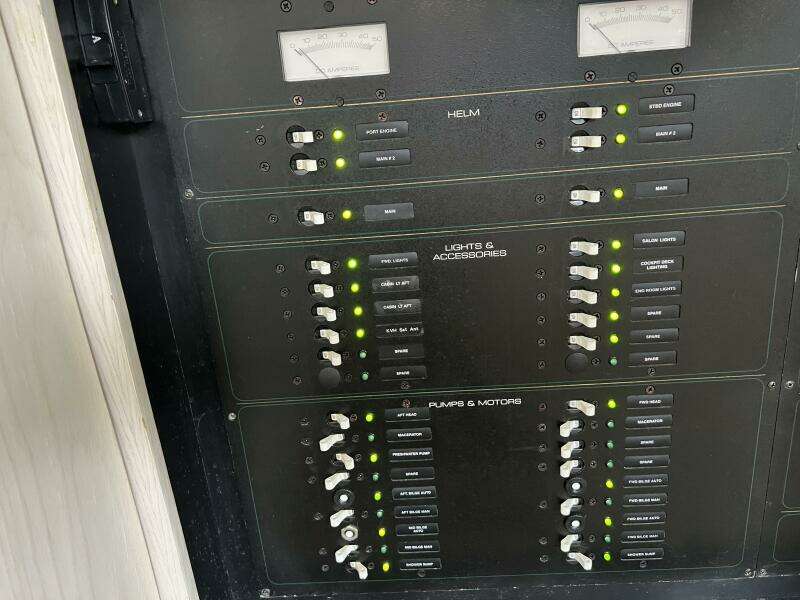 1997 Mainship 47 Motor Yacht