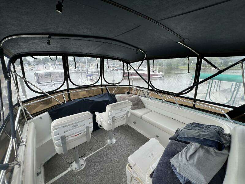 1997 Mainship 47 Motor Yacht