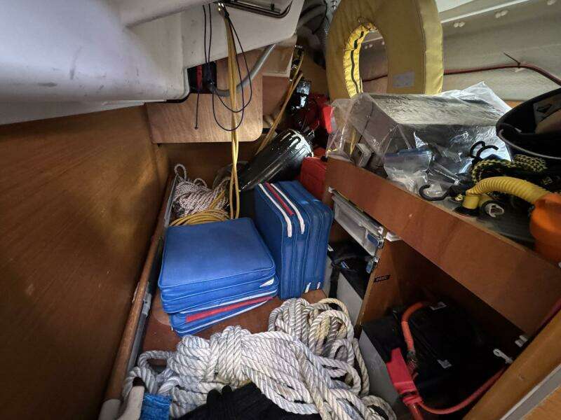 2018 Jeanneau Sun Odyssey 389