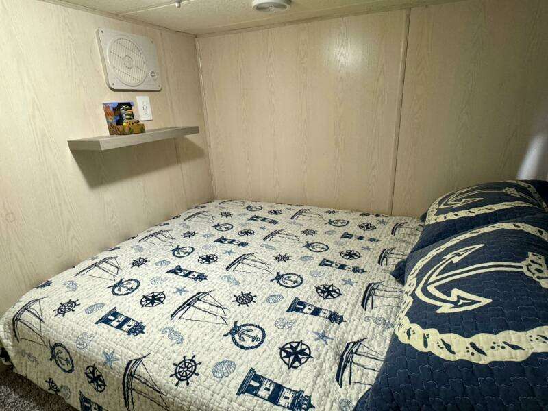 1999 Aqua Chalet 16 x 68 Widebody