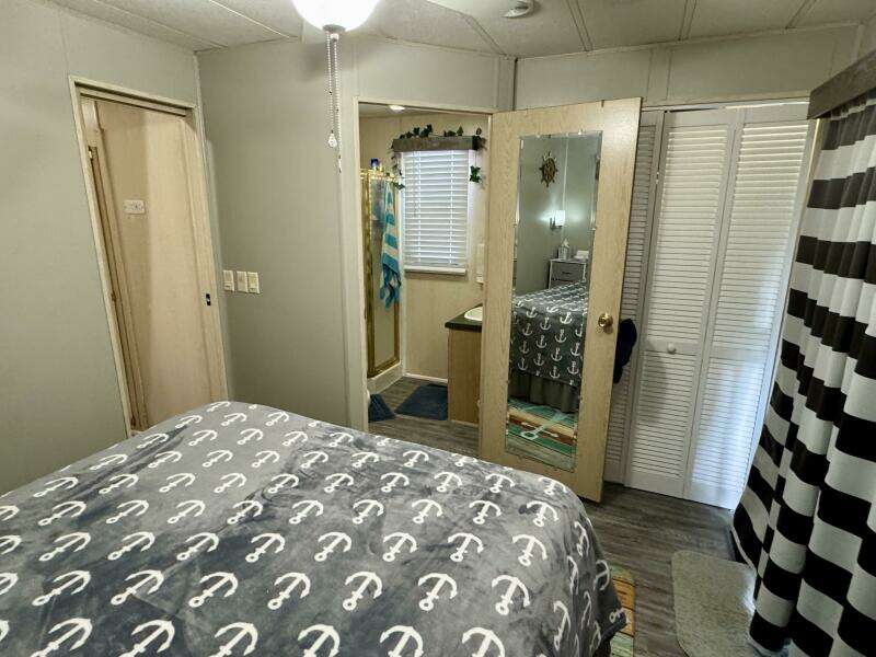 1999 Aqua Chalet 16 x 68 Widebody