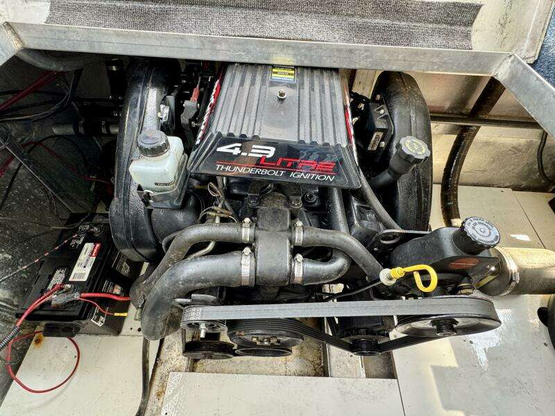 1999 Aqua Chalet 16 x 68 Widebody