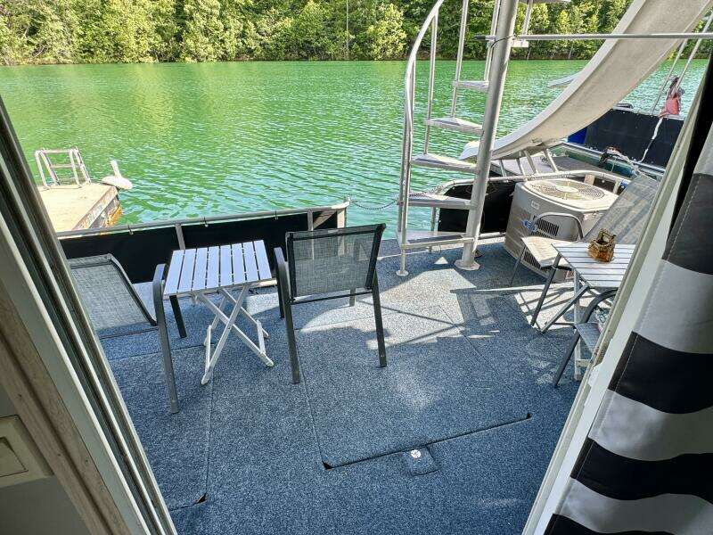 1999 Aqua Chalet 16 x 68 Widebody