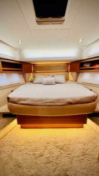 2022 Greenline 48 Diesel Flybridge with Hardtop