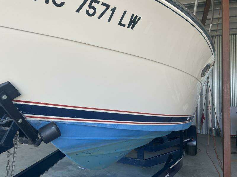 1985 Tiara Sport 2600 Continental