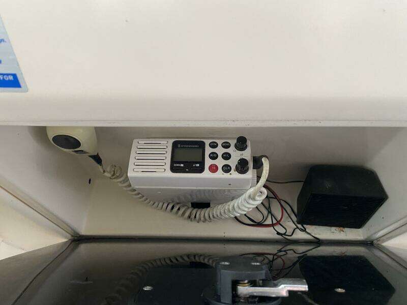 1985 Tiara Sport 2600 Continental