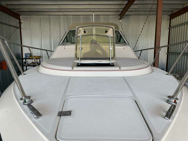 1985 Tiara Sport 2600 Continental