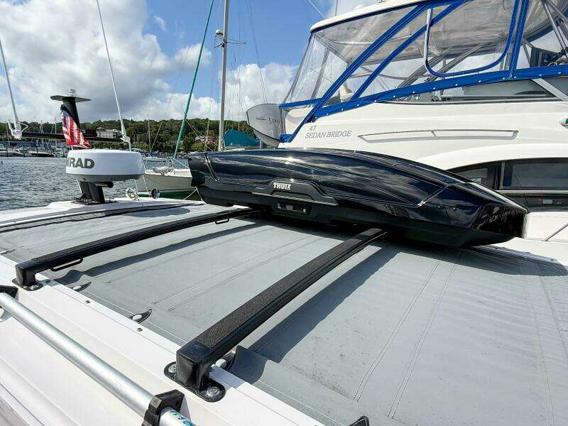 2023 Axopar 37 XC AFT CABIN