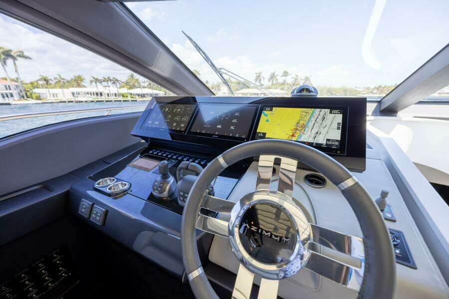 2023 Azimut S8