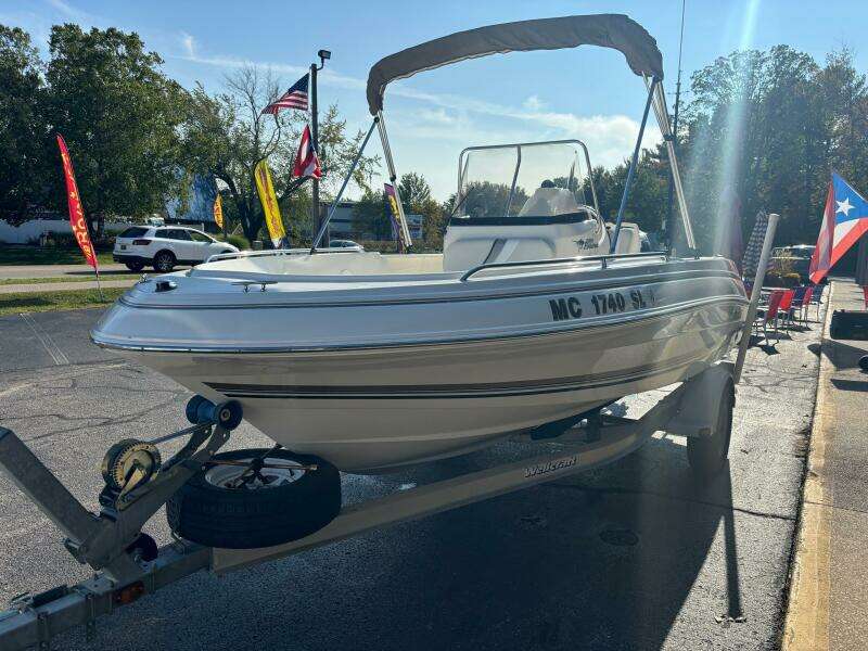 2003 Wellcraft 180 Fisherman