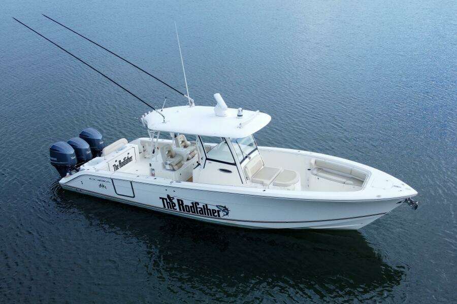 2015 Cobia 344 CC