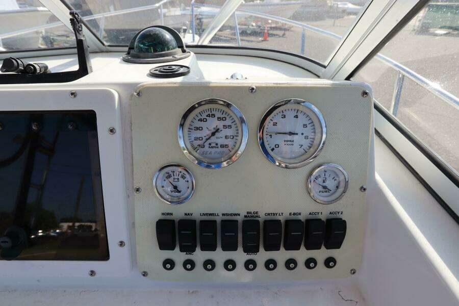 2004 Sea Pro Walk Around