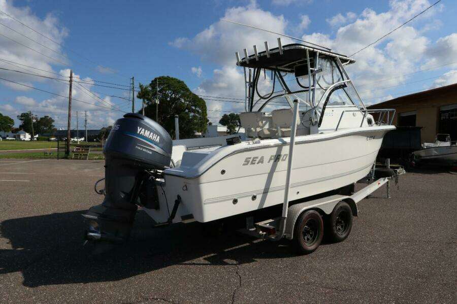 2004 Sea Pro Walk Around