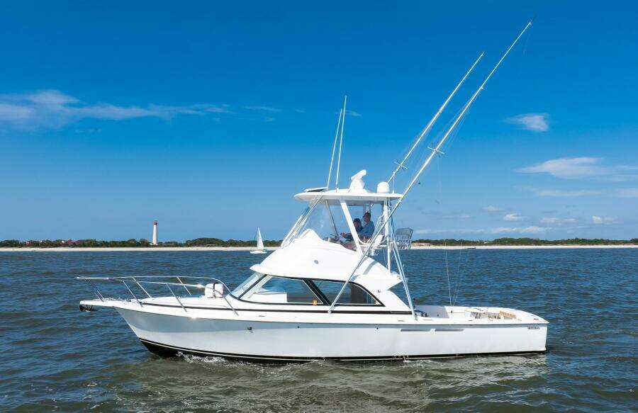 2018 Bertram 35 Flybridge Sportfish