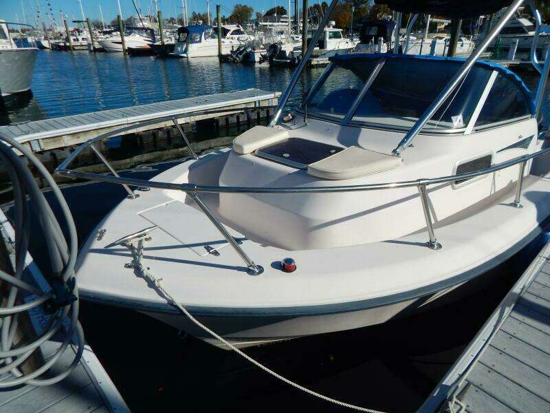 1997 Grady-White 208 Adventure