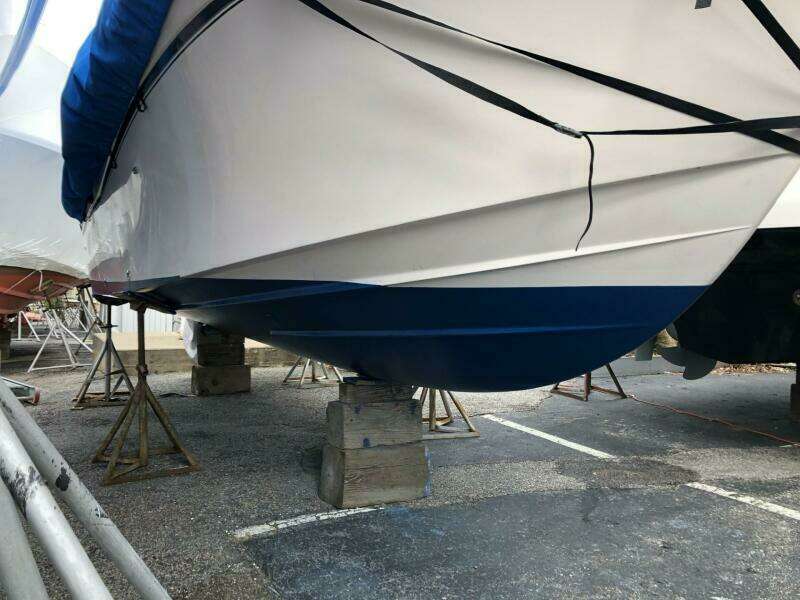 1997 Grady-White 208 Adventure