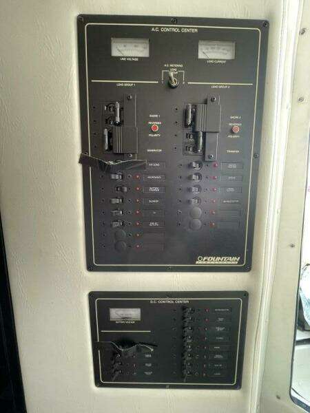 1993 Fountain 38 Sport Cruiser