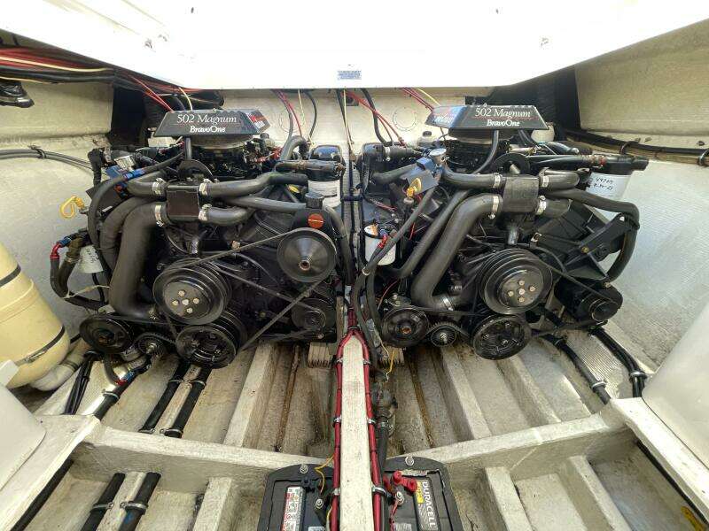 1993 Fountain 38 Sport Cruiser