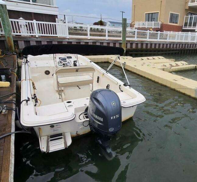 2021 Carolina Skiff 19 LS