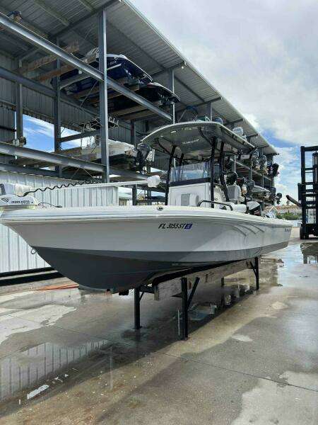 2020 Ranger 2360 Bay Boat