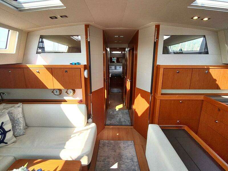 2018 Beneteau Sense 57