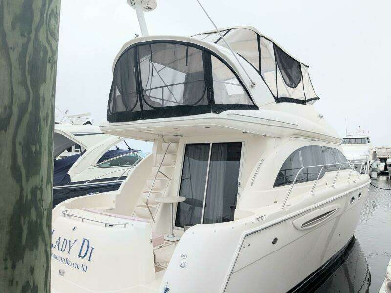 2004 Meridian 411