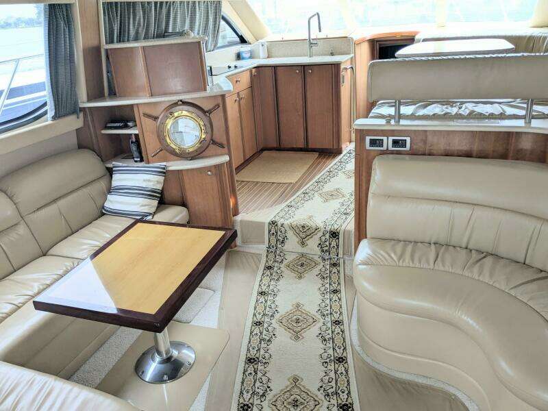 2004 Meridian 411