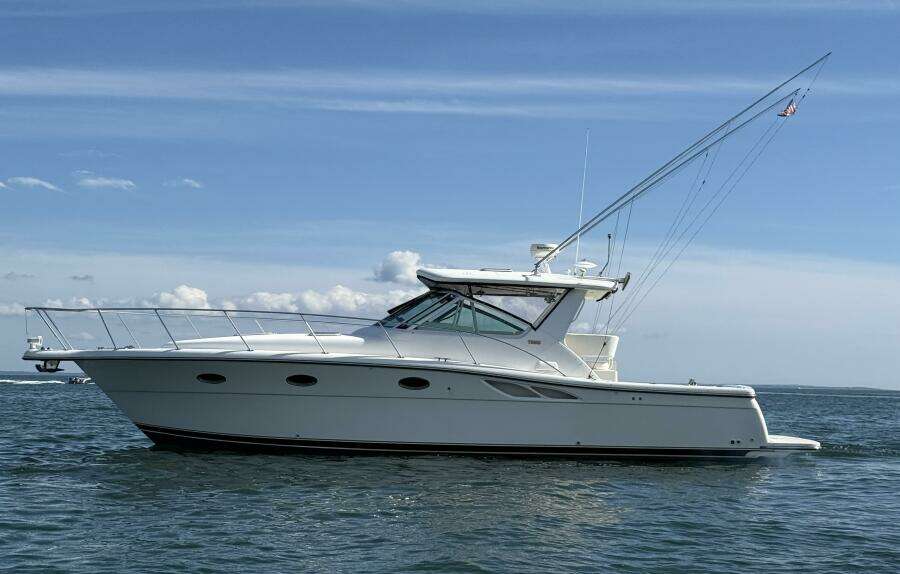 2003 Tiara Yachts 3500