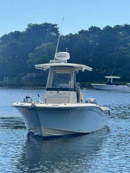 2021 Grady-White 257 Fisherman