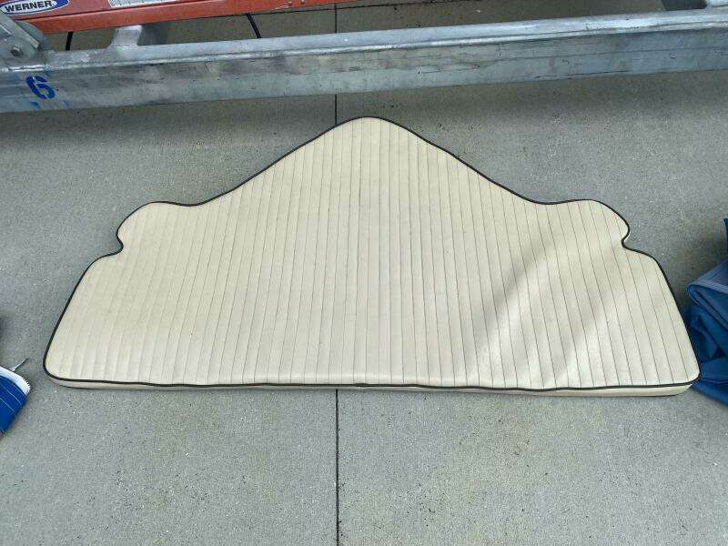 1981 Boston Whaler 17 Montauk