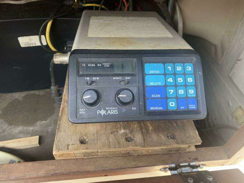 1981 Boston Whaler 17 Montauk