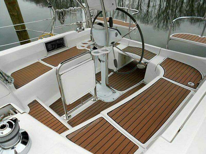 2006 Hunter 38