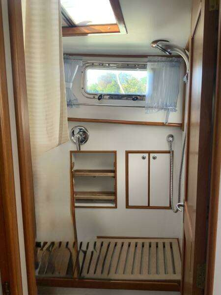 2004 Eastbay Eastbay 43SX