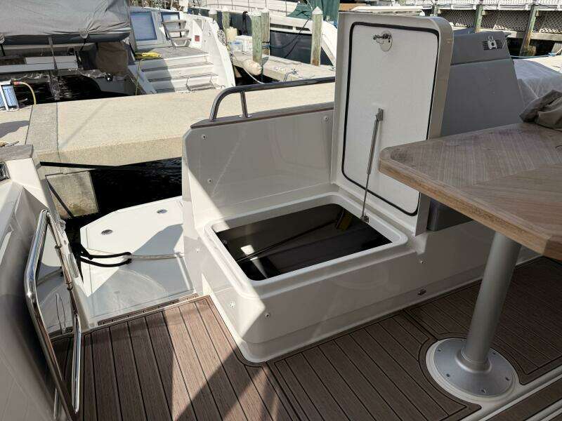 2024 Greenline 48 Fly Hybrid