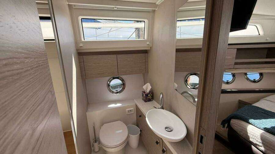 2024 Greenline 48 Fly Hybrid