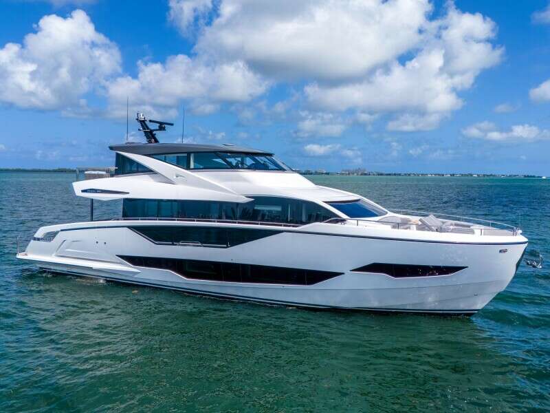 2024 Sunseeker Ocean 90 Enclosed / Ocean 182