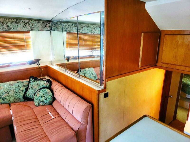 1989 Bertram 50 Convertible