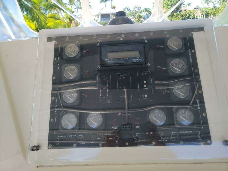 1989 Bertram 50 Convertible