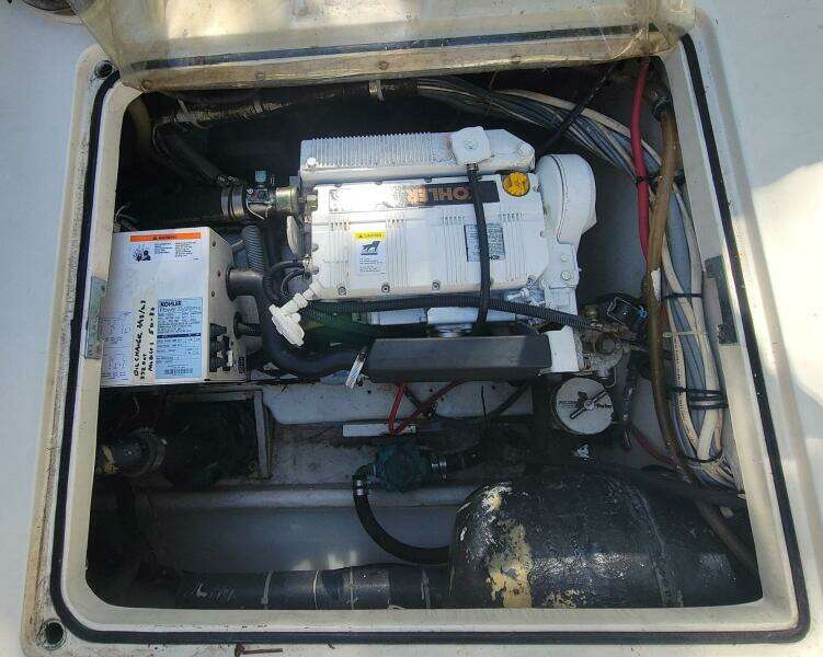 1989 Bertram 50 Convertible