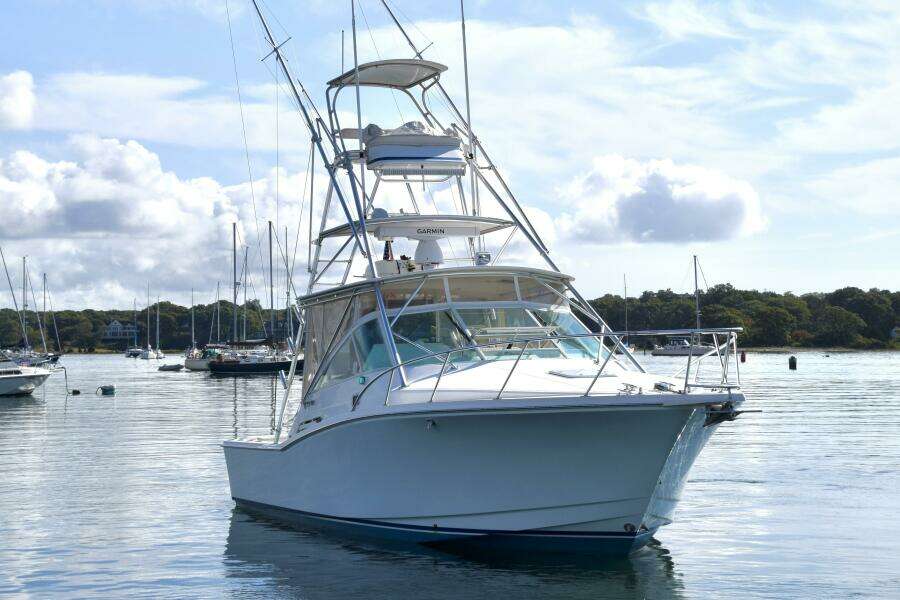 2000 Cabo 31 Express