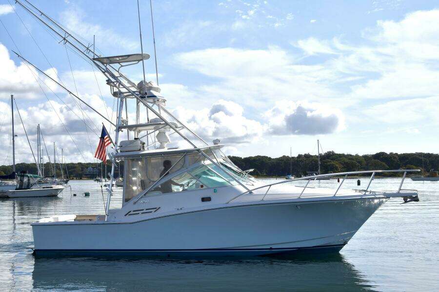 2000 Cabo 31 Express