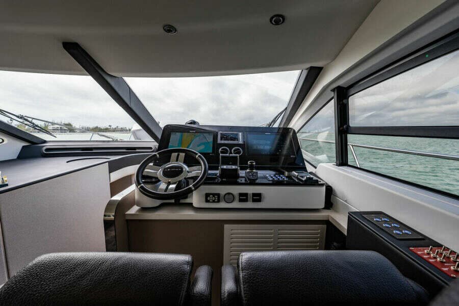 2022 Azimut 55 FLY