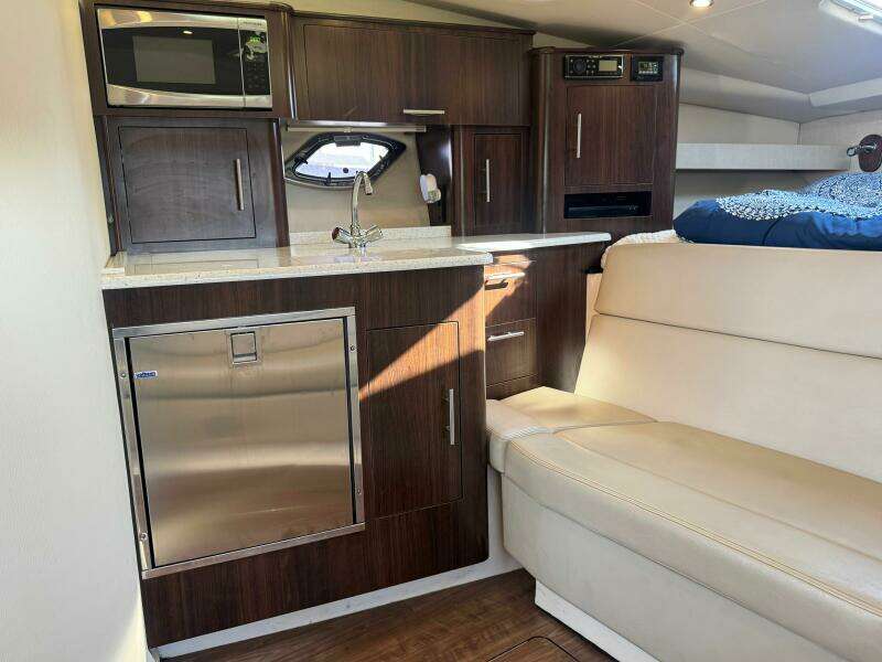 2016 Regal 35 Sport Coupe