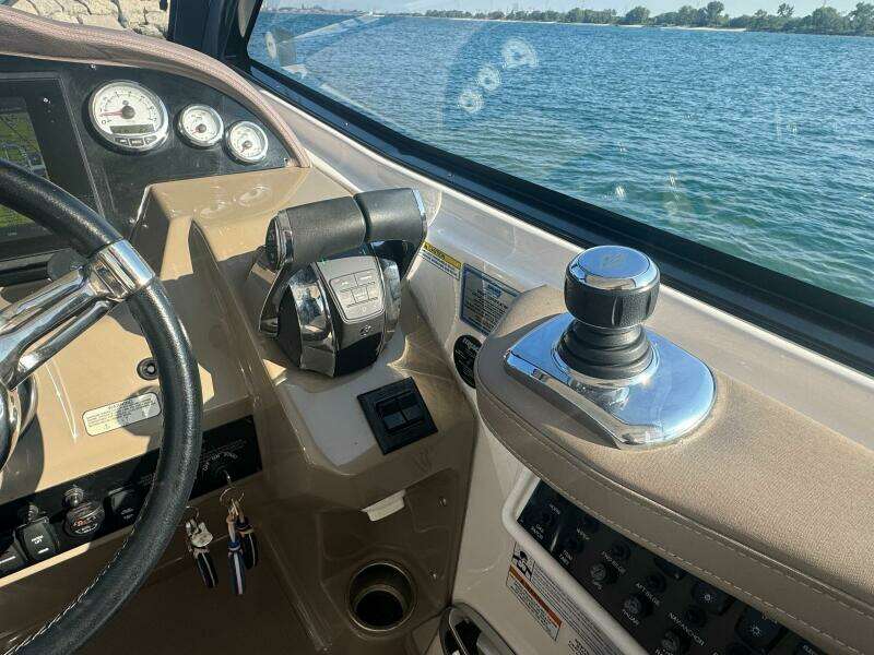 2016 Regal 35 Sport Coupe