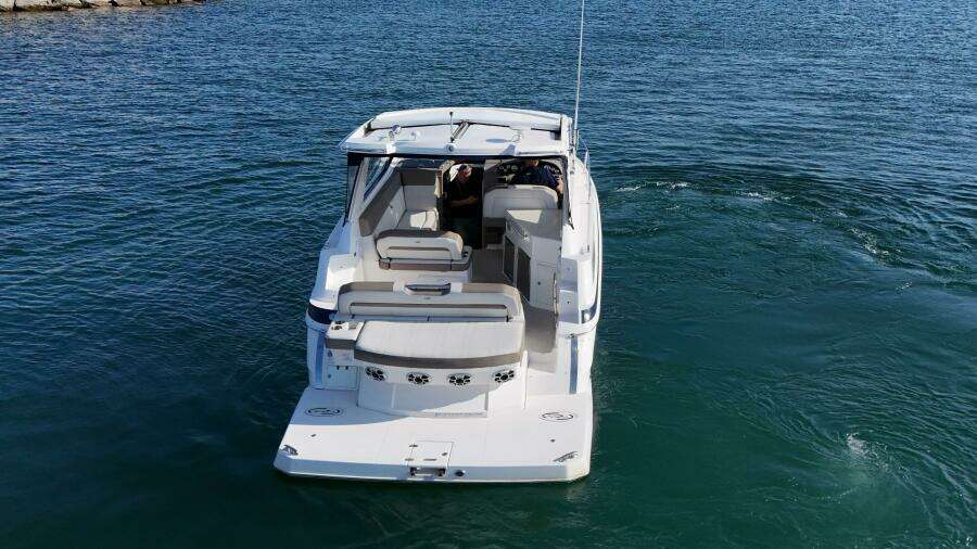 2016 Regal 35 Sport Coupe