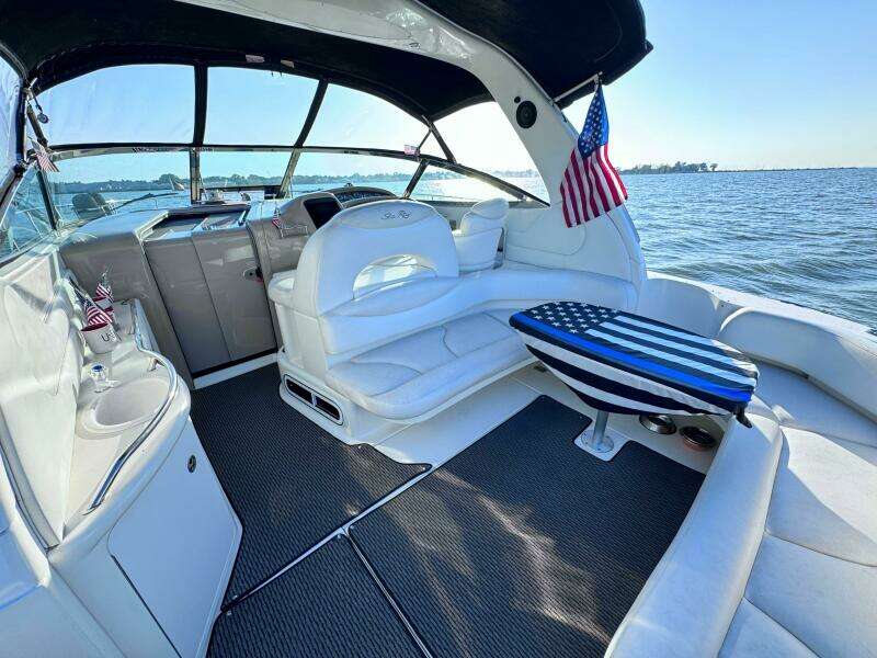 2001 Sea Ray 380 Sundancer