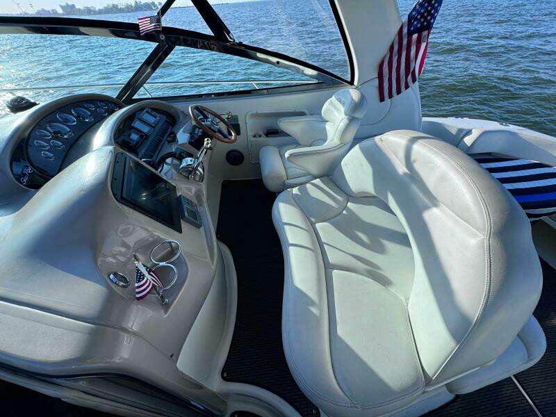 2001 Sea Ray 380 Sundancer