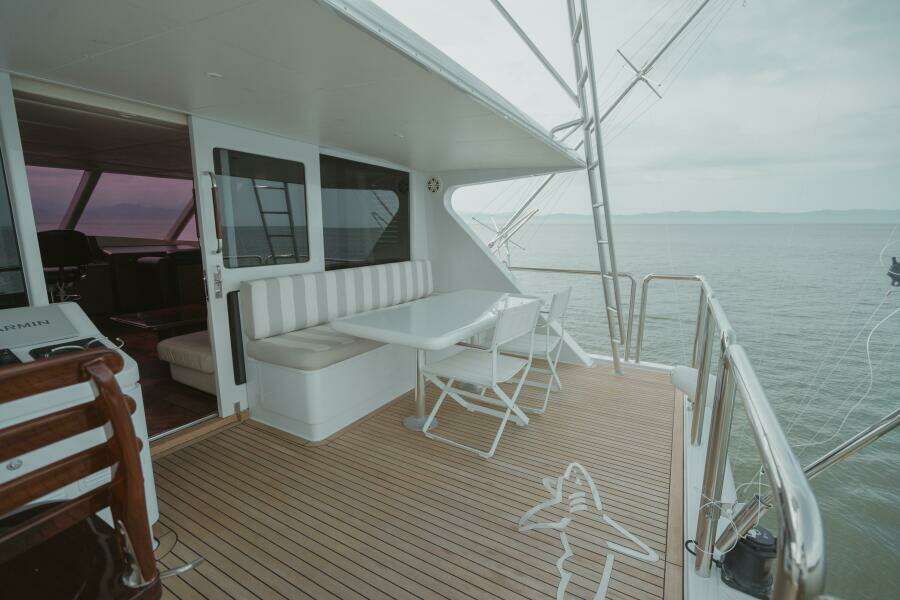 1996 87 Oceanfast Enclosed Bridge Sportfish - Aussie Rules