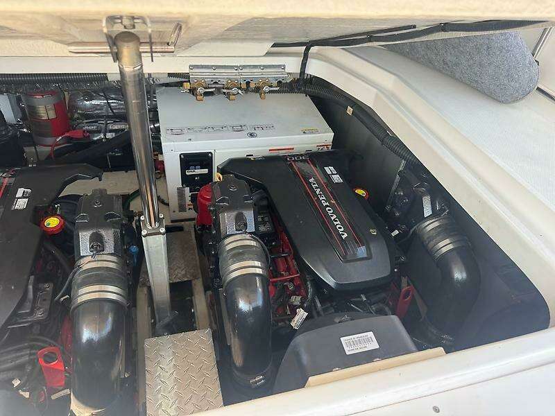 2013 Regal 35 Sport Coupe